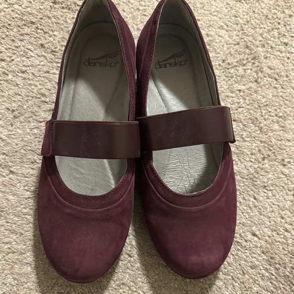 Dansko Burgundy Flats - Picture 1 of 5